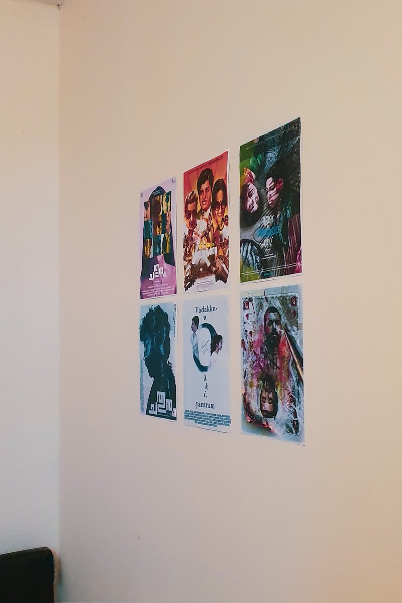 Finally I installed my favourite set of Posters! Not the bestest of quality in terms of Print, bit it is something!🫀🙈 
.
#print #installation