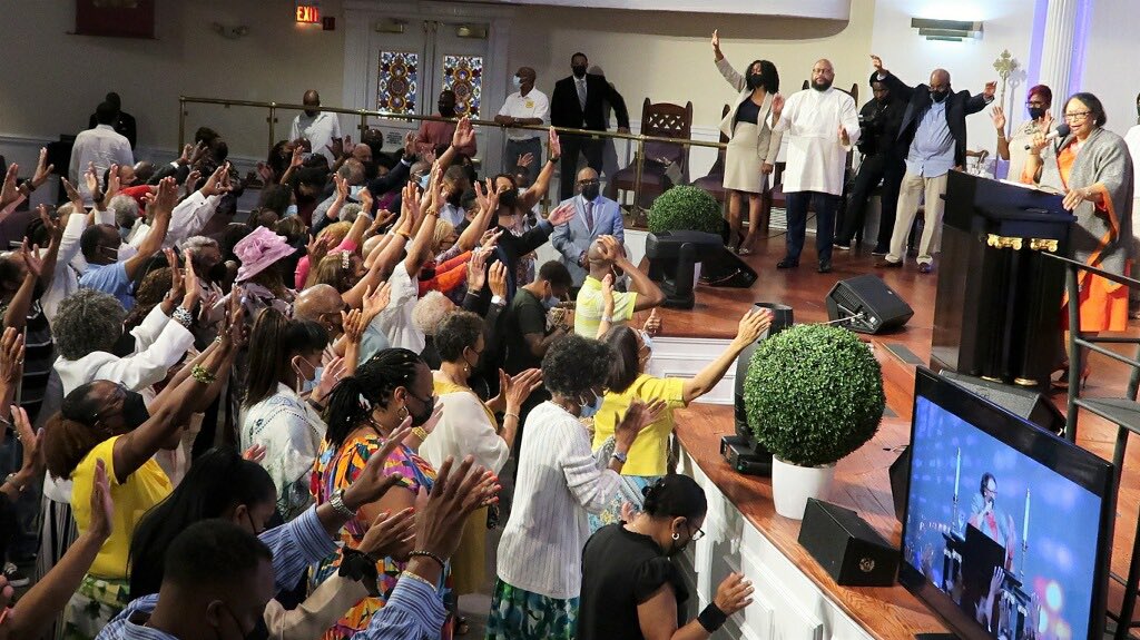 The Sherrod’s (Steven/Velicia) are Pastors of The Cathedral International, Atlanta. They are doing amazing work. I appreciate them coming up for the Birthday Celebration, and Sunday Service. It was truly a blessing. Thank you Bishop Jackie McCullough your years of covenant.