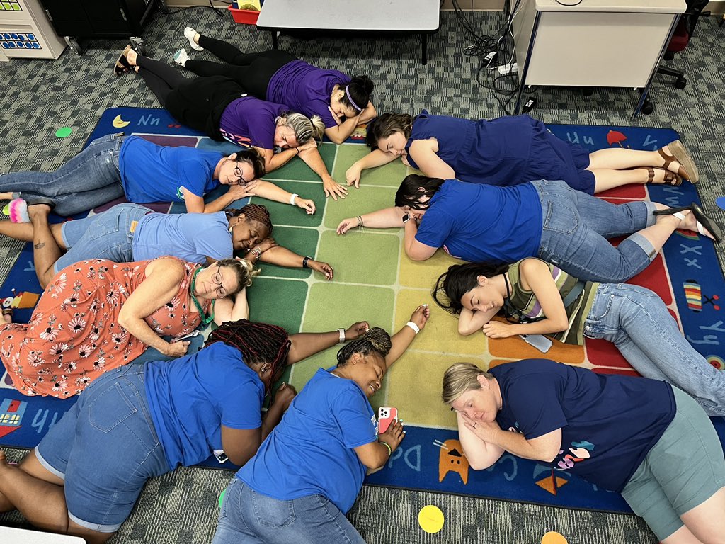 mrsashoo's tweet photo. Have a great Summer Lake Myra Leaders!                     ❤️, The Kindergarten Teachers https://t.co/Ub5g6elgOT