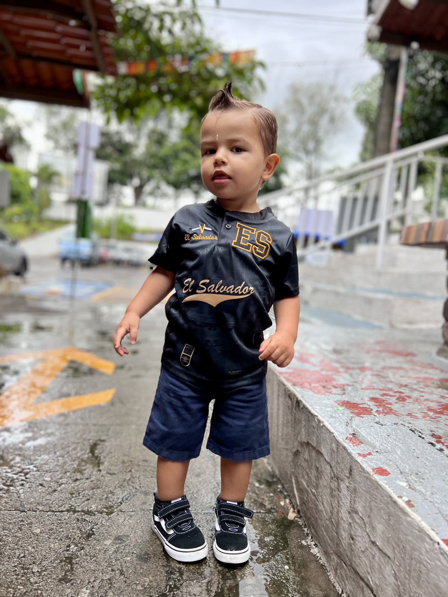 AMCS2011's tweet photo. Update del Gordi porque si 😍#RainyDay https://t.co/zunH6SMOZC
