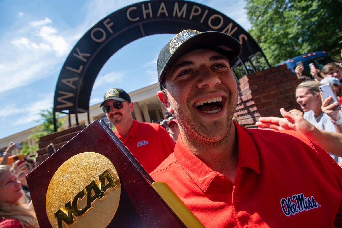 OleMiss's tweet photo. The Champs are here!

#HottyToddy #RebsBSB https://t.co/RcuxineXNu