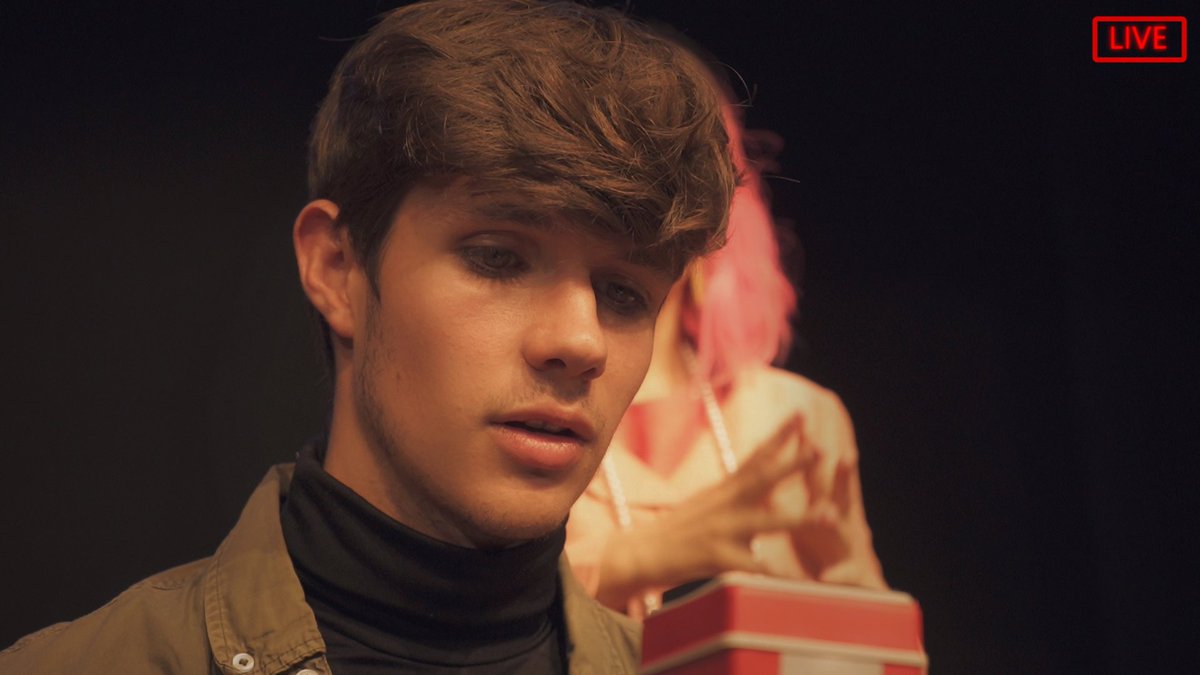 🔥 De una vez por todas... Ha llegado el momento de ELEGIR
🎬 C. 26 (parte 1 y 2) 𝗬𝗔 𝗗𝗜𝗦𝗣𝗢𝗡𝗜𝗕𝗟𝗘 : 
youtube.com/watch?v=9a3eQ_…
#TheRevolutionofOdile #LaRevolucióndeOdile