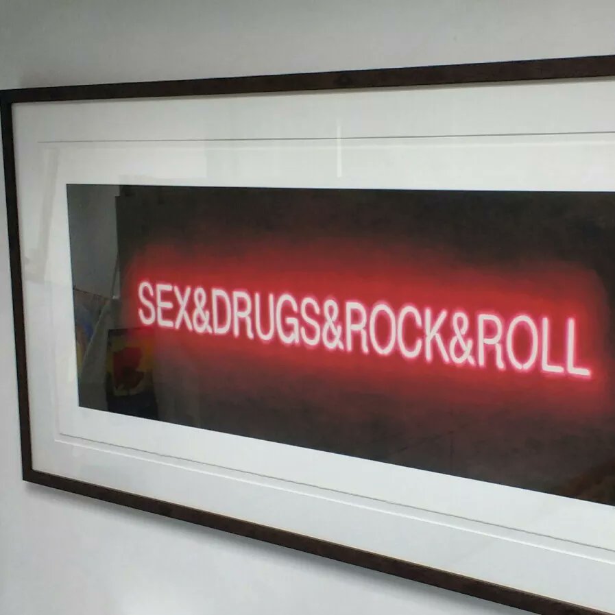 neonpainter's tweet photo. Until 1 July I'm donating £25 from each sale of this ltd ed giclee print to @trusselltrust because every night in the UK there are kids who go to bed hungry

£175 unframed w/ free UK shipping
image size 80x26cm
paper size 88x34cm
DM to pay or go to https://t.co/PBcxFMMnR4 https://t.co/QKIAIY2GE3