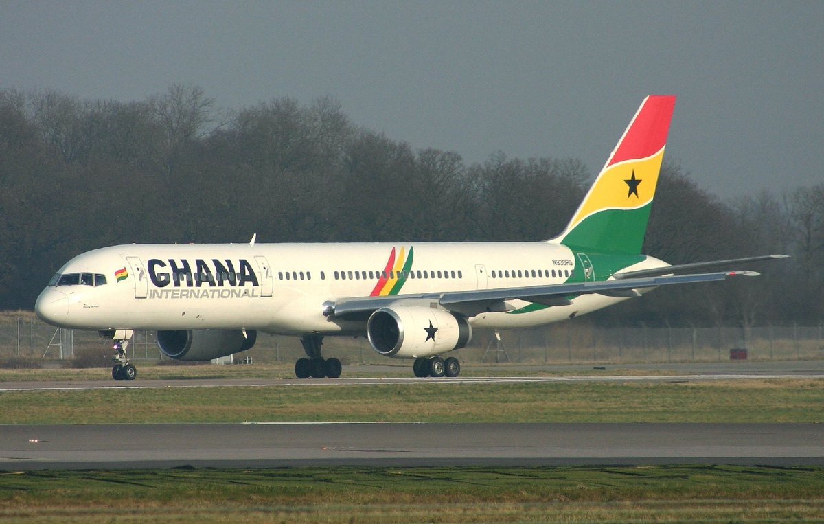 Ghana_Airways's tweet photo. Registration: N930RD
Construction Number: 22210
Model Boeing 757-225
Operator: Ghana Airways (GH / GHA)
Airport: London - Gatwick (LGW / EGKK), UK - England
Photographer: Kevin Colbran
Date Taken: 24/01/2006.
#ghanainternationalairline
#Ghana #kotokainternationalairport #boeing https://t.co/gvs1L2CKMk
