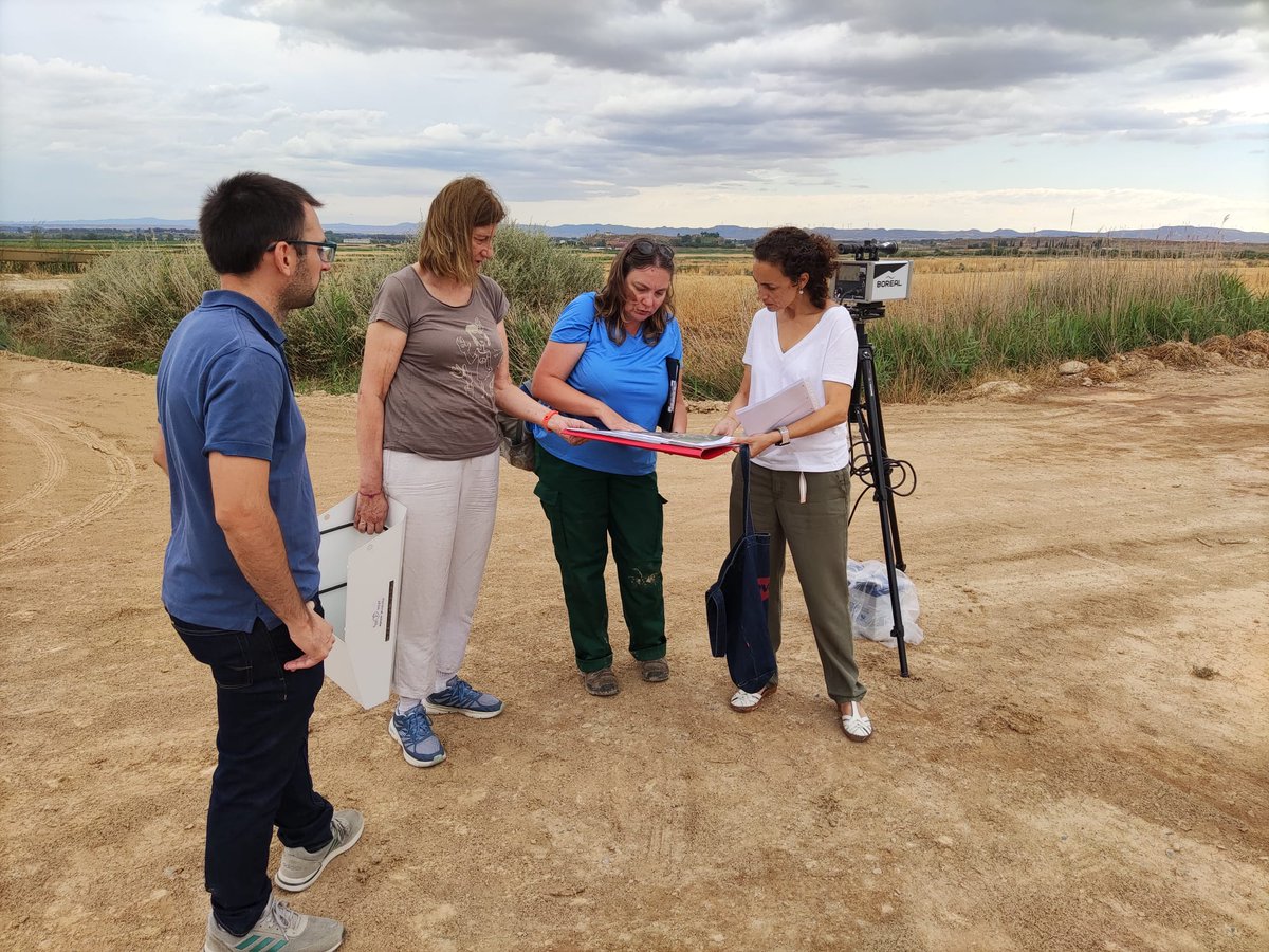lifeclinmed's tweet photo. 1ª reunión del consorcio con Patricia Serrano (LIFE Monitoring Team; IDOM-NEEMO) en el @CITAAragon. Por la tarde, visita a la granja de Agropecuaria del Isábena (Grupo Mazana) en Almuniente (Huesca). https://t.co/9MhyD7CLs3