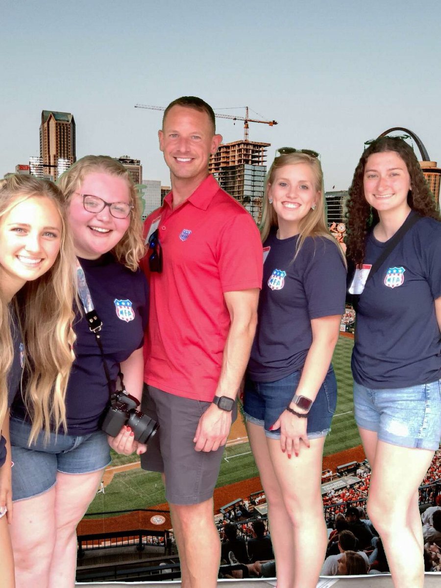 MFA_Inc's tweet photo. MFA staff took our 2022 Ag Experience Interns out to the ballgame on this past Friday to show their support of the @MOFarmersCare #FarmTeam! #GrowWithMFA #GoFarmTeam #GoCardinals https://t.co/S8tS9VgMku
