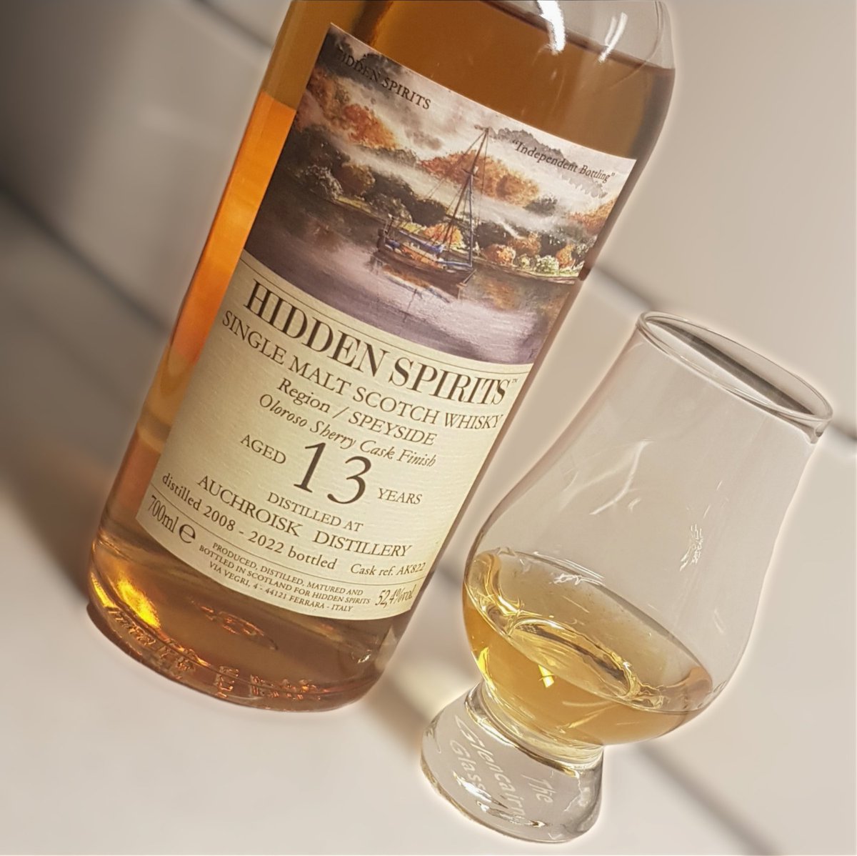 GoldenDropsDK's tweet photo. Summer Deal 2022 ☀️ 
https://t.co/K6lBFnMp04

Auchroisk 13yo 2008/2022
Oloroso Sherry Cask Finish 

#whisky #singlemalt #singlebarrel #singlecask #caskstrength #malt #hiddenspirits #highproof #speyside #auchroisk #sherryfinish #limited #exclusive #finish #goldendropsdanmark https://t.co/ePmlGgO54d