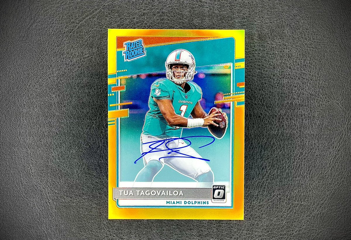 TJCardCollector's tweet photo. Golden Boy has landed… ✨ https://t.co/9G61n4m3wD
