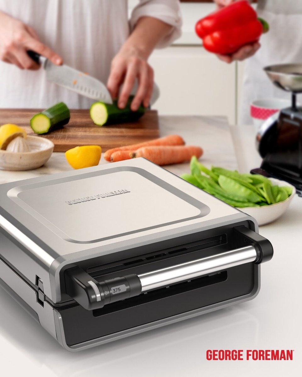 GeorgeForemanCo's tweet photo. The George Foreman® Contact Smokeless Select-a-Temp Grill has multiple temperature options for precise cooking control. 

Shop Now:
https://t.co/kfaCYnBMcN https://t.co/21Hra6hJ2C