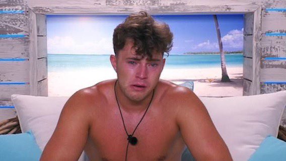 mila0044877211's tweet photo. andrew in a few days: #LoveIsland https://t.co/r2NwL87EWn