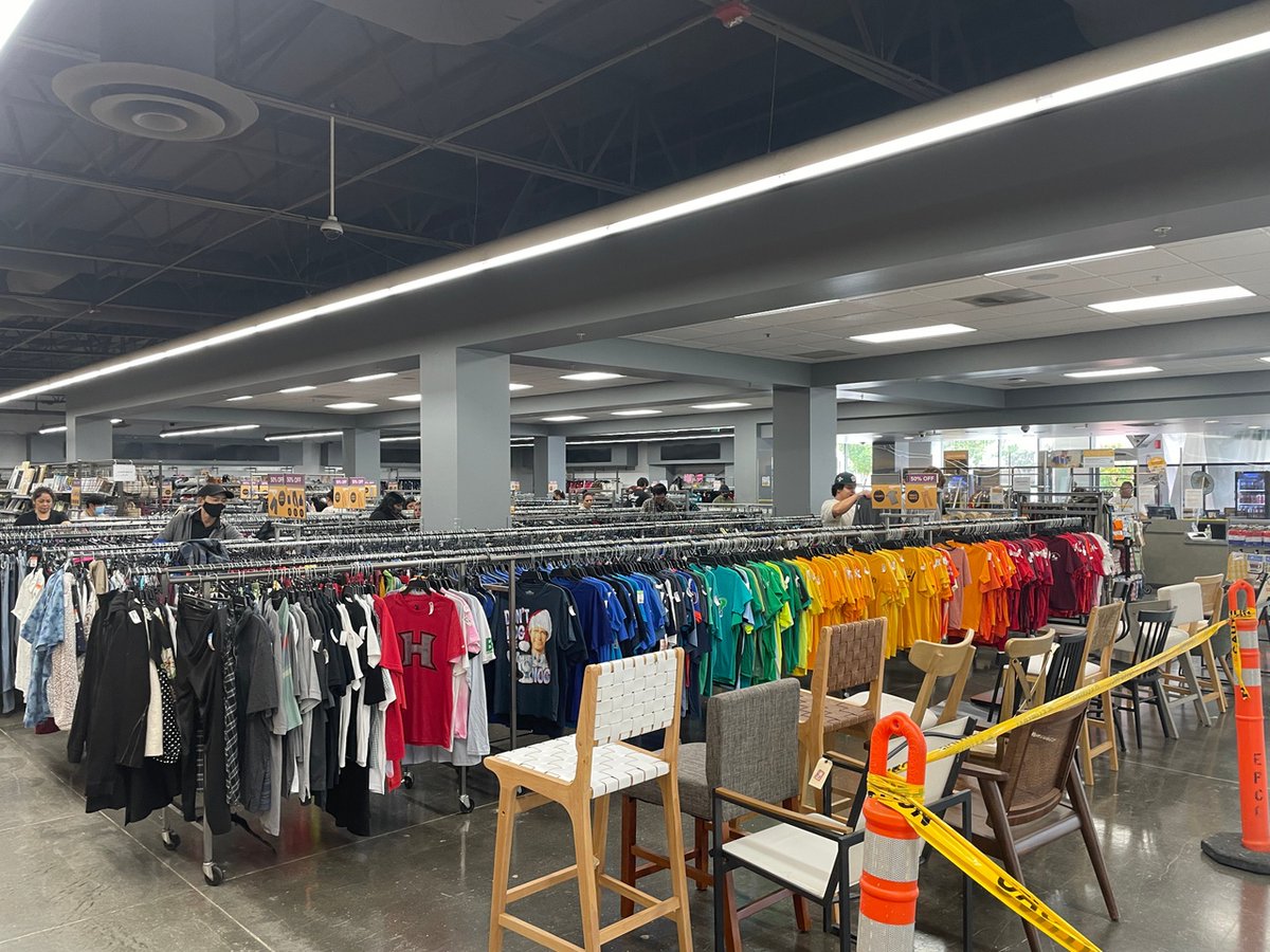 ocgoodwill's tweet photo. #OpenDuringConstruction: Our corporate office store in Santa Ana (2702 W. Fifth St. Santa Ana) is getting a refresh to improve your shopping experience. 🚧  

The store will remain open throughout the process. Stay tuned for more sneak peeks and updates! https://t.co/AVui4PP9wx