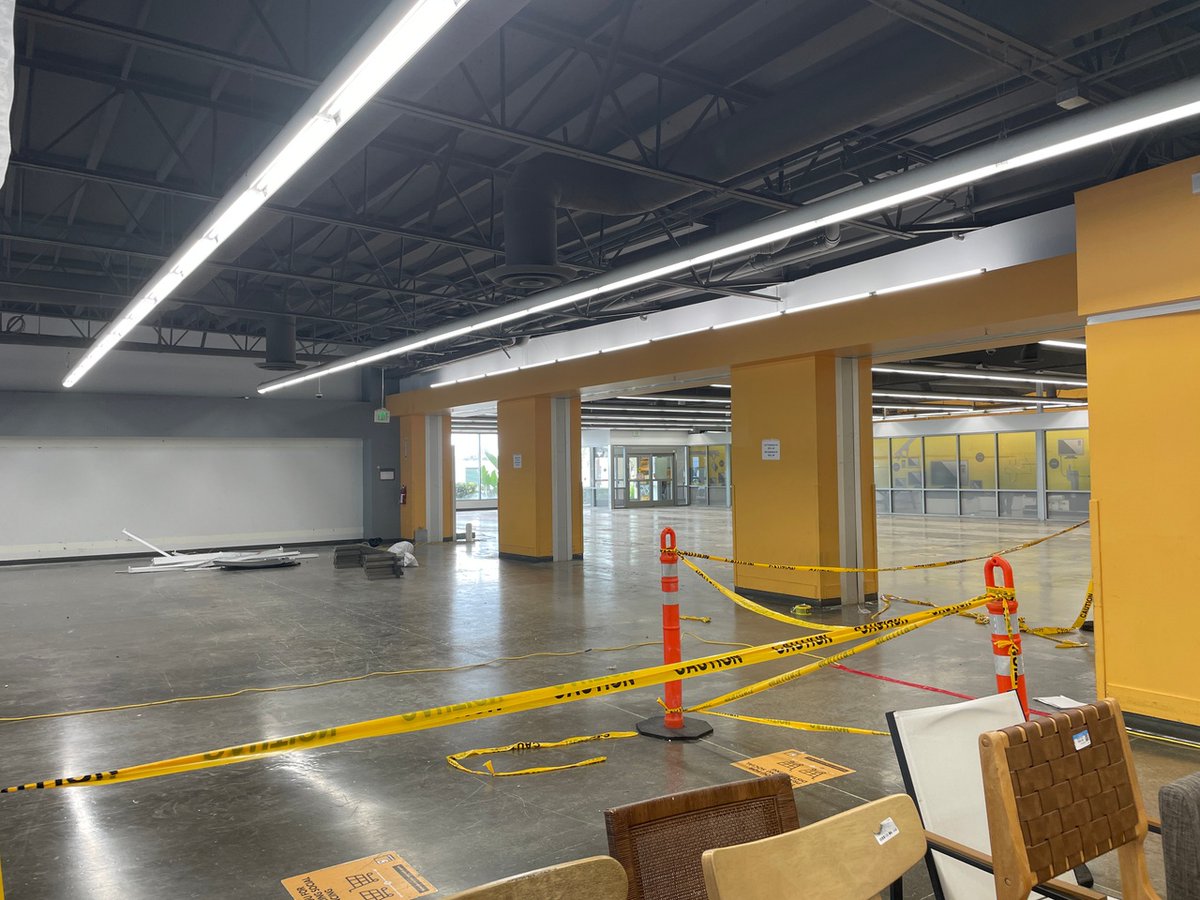 ocgoodwill's tweet photo. #OpenDuringConstruction: Our corporate office store in Santa Ana (2702 W. Fifth St. Santa Ana) is getting a refresh to improve your shopping experience. 🚧  

The store will remain open throughout the process. Stay tuned for more sneak peeks and updates! https://t.co/AVui4PP9wx