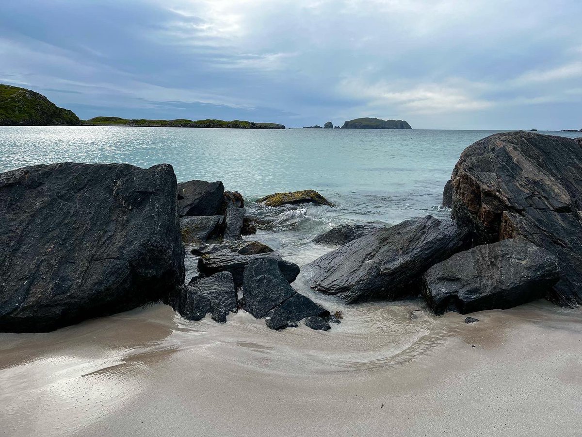 WebIndy's tweet photo. Bosta beach, #IsleofLewis #outerhebrides #Scotland #VisitScotland https://t.co/bXRKeDz0mJ