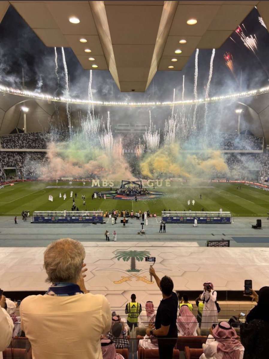 #كبير_اسيا 

Champions🏆💙🤍💙🤍
