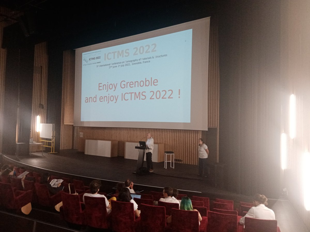 XRayTomo's tweet photo. #ICTMS - the international conference for tomography of materials and structures - started today with excellent talks and very nice discussions: a great start to the week https://t.co/IH00zARYzn