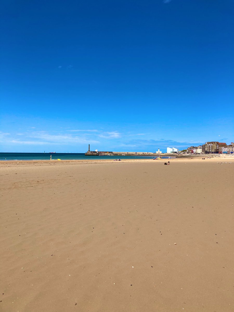 educatingellie's tweet photo. Field trip to Margate with L6th was just what was needed https://t.co/edQT3zphEw