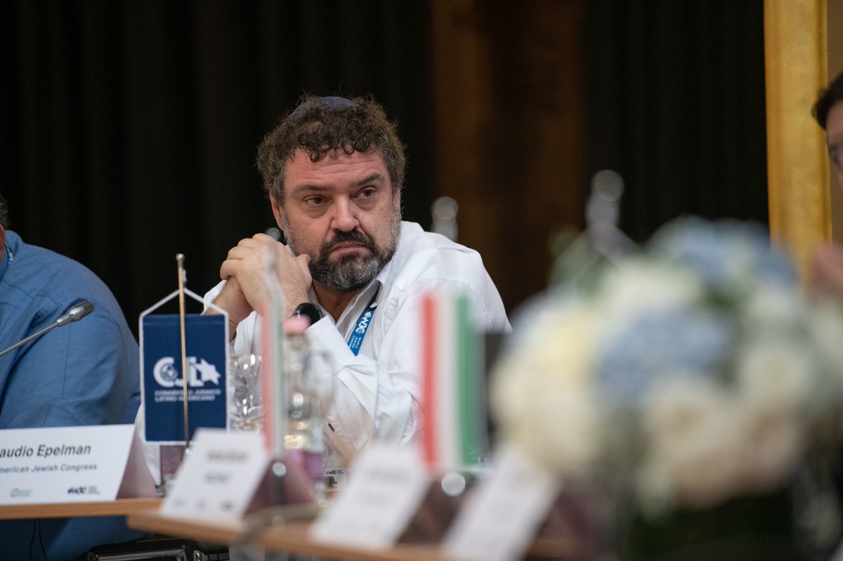CongresoJudio's tweet photo. Un espacio muy valioso para compartir desafíos y desarrollar proyectos innovadores para construir juntos las comunidades judías del futuro. 

#ncdf #wjc https://t.co/bzMnasov7u