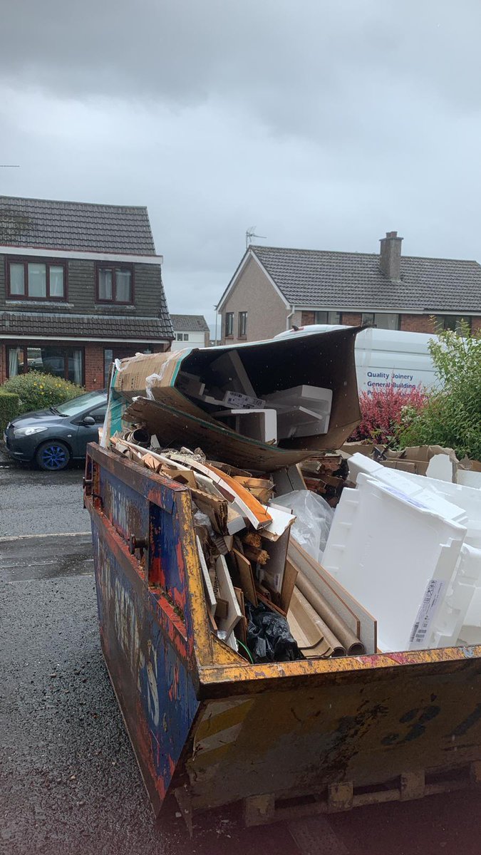 Soctty123's tweet photo. FAO @ao Disgraceful that your driver dumped a massive box of packaging from his van in my skip, in my driveway.

Woeful customer service that despite my calling 3 times from lunchtime &amp; being assured they'd come back for it, I got home at 8 to find nobody bothered their arse.

RT https://t.co/kOh3t9RbB8