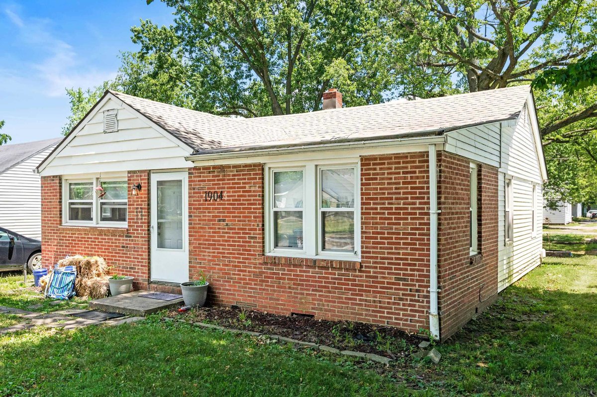 New Listing! $129,900.00, 4BR, 2BA, 1904 N Glenwood Avenue, MUNCIE, IN 47304, Full Details 151456166.homesconnect.com/Listing/318440…