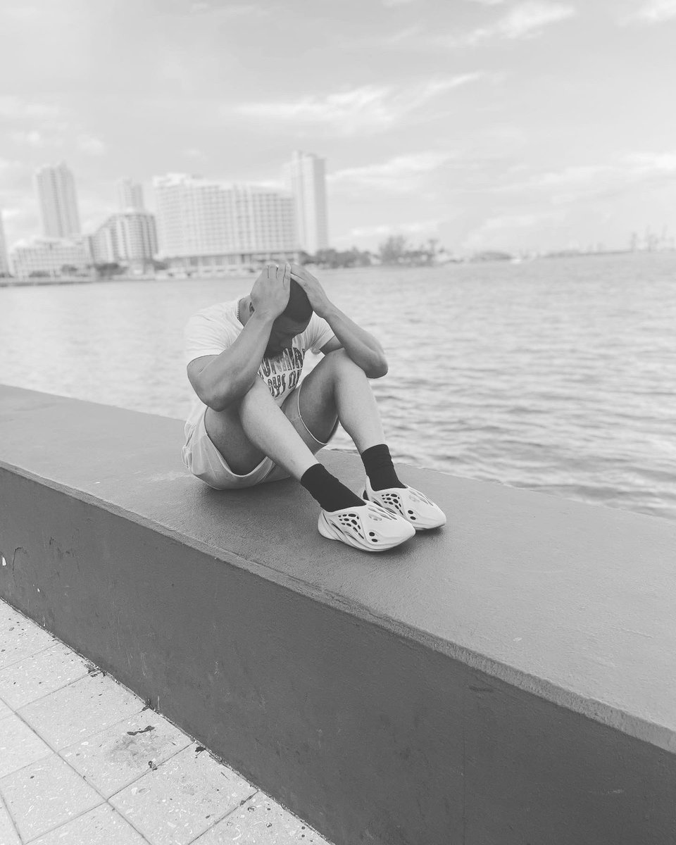 dxlfacade's tweet photo. Been thinking bout a lot lately. https://t.co/KXGSlebfaX