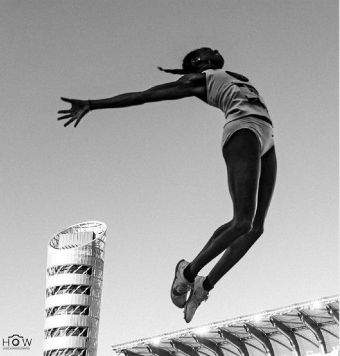 Earl Moore tweet media