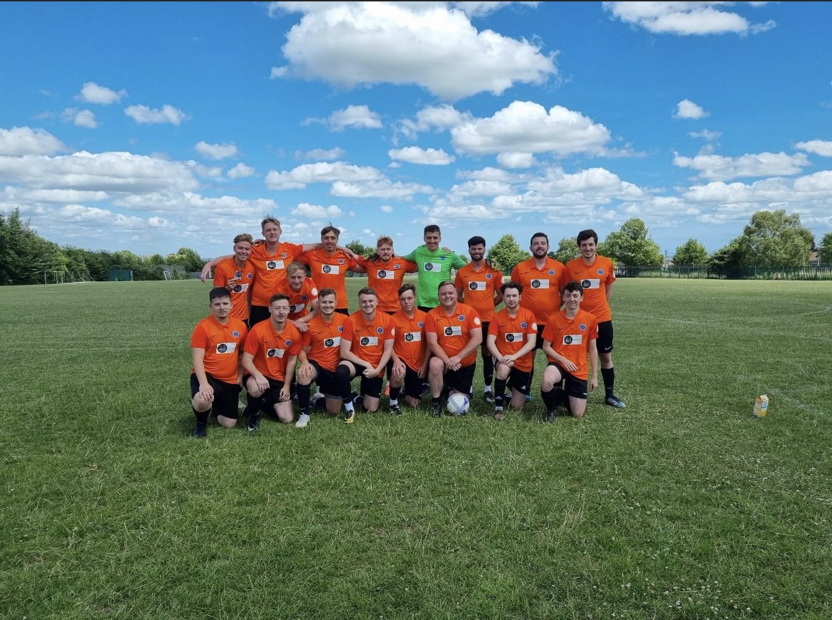 What a day yesterday ⚽️

Charity football game ✅

Events after with our sponsors The White Horse ✅

A huge 2191.80 raised for My Shining Star, Children's Cancer Charity 😊 

A huge thank you to everyone who made the day so special. Everyone played a huge part! 

#UTC #Proud