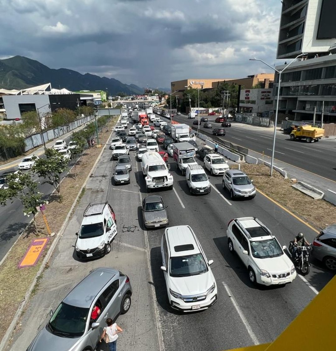 Atentos Mty Sur ¡vecinos en acción! tweet media