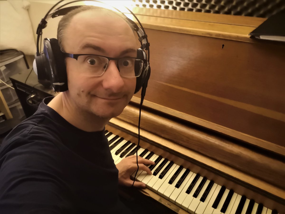 snellingmusic's tweet photo. Tonight I'm on a composing late shift. Good morning/afternoon/night to you wherever you are! https://t.co/Kcyq05qWJb