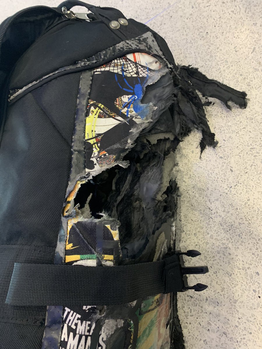 mimmediavideo's tweet image. @UnitedAirways glad to know my clubs are safe with you! #checkedbag @TaylorMadeGolf @cobragolf @OGIO