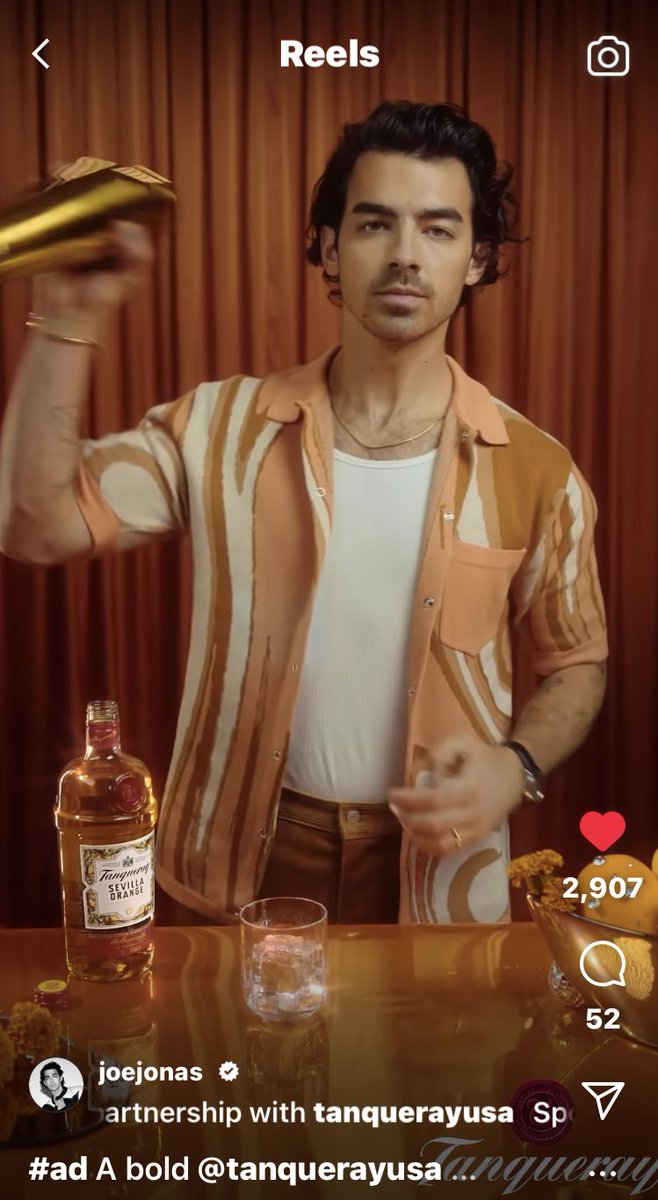 JinJackJoeDNCE's tweet photo. #Instagram #Reels @joejonas 🥃🍹@tanquerayusa #SevillaOrange #DamnFancy https://t.co/vCB86rFdnI