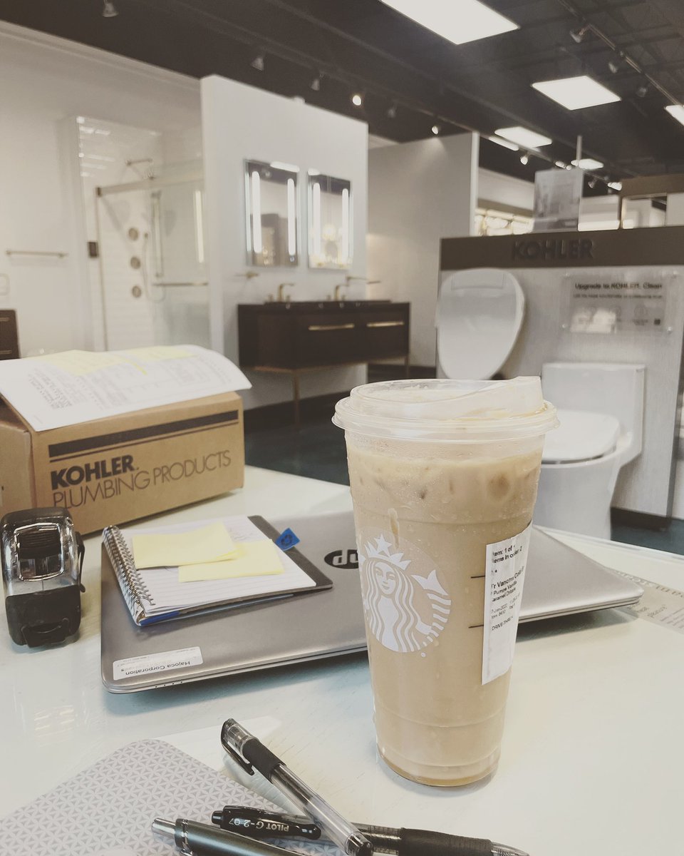 GAcoffeequeen's tweet photo. I went back to the showroom for the first time in 6 1/2 weeks today โค๏ธ Iโve only been cleared to return part time but oh my god am I happy to atleast have some normalcy post surgery, who knew Iโd actually miss it ๐๐
#contractor #atldesign #plumbing #showroom https://t.co/j5sVRRnrUH