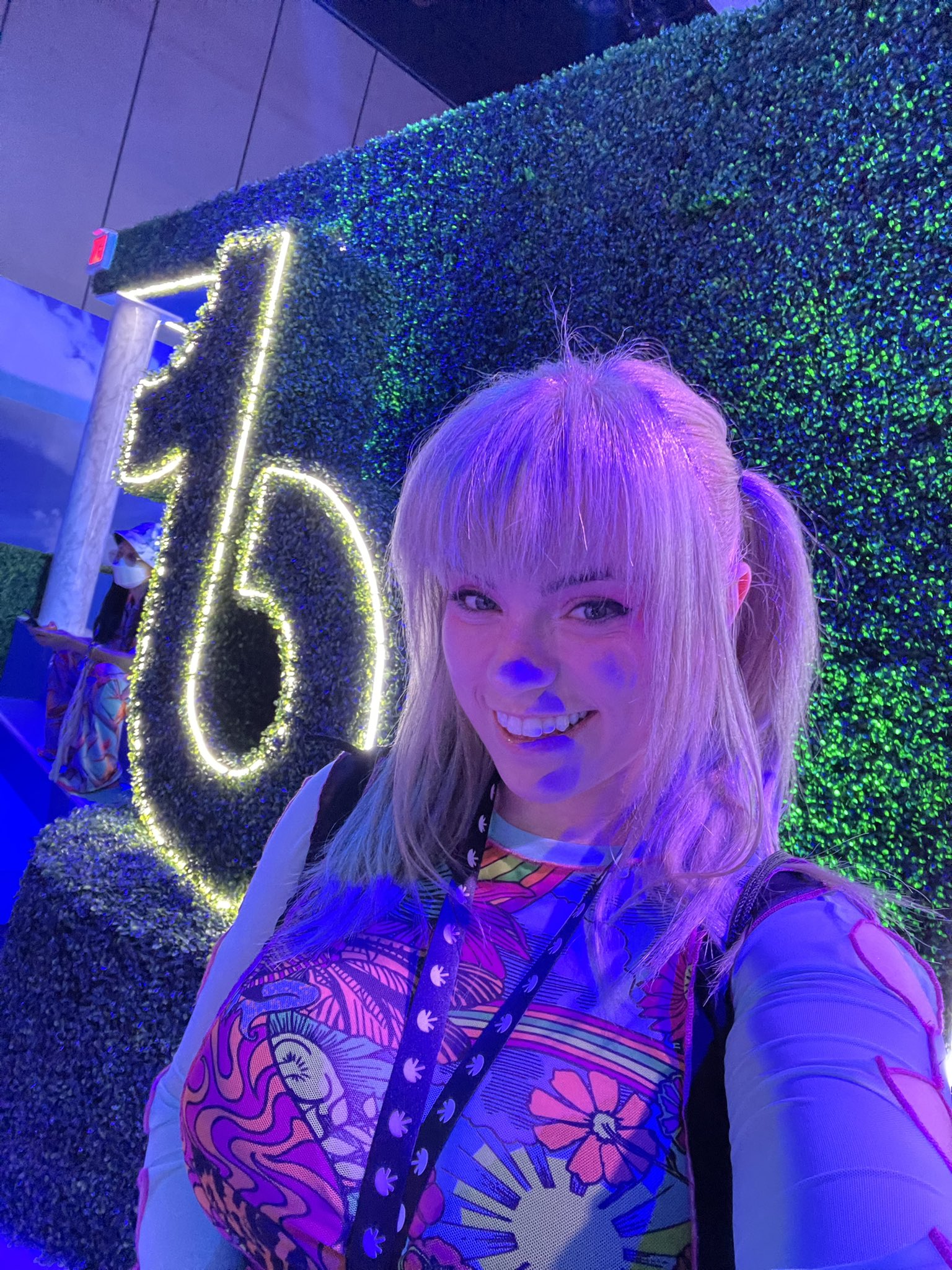 TW Pornstars - 2 pic. Thesabrinabanks 🦝 0.01% OF 💦. Twitter. Tbh wish I