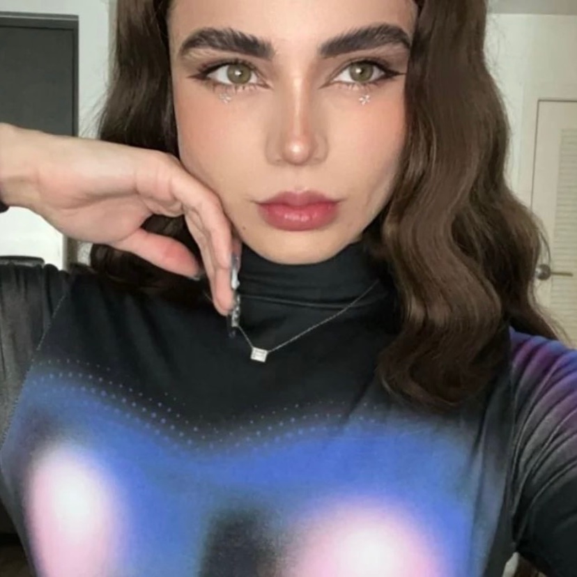 TeamMadda's tweet photo. 🚨l Vs de fandom - Primera ronda : 4k 
#PremiosMTVMIAW   #MTVLAICONODARIAN #MTVLASTYLERDARIAN  #MTVLACRUSHJASHLEM #MTVLAARTINI #MTVLAMIRAJOEL   #MTVLASTREAMERJUAN  #MTVLAPAREJAJUANARI   #MTVLAICONOJIMENA
#MTVMIAWMEGUSTATINI
#MTVLAMOTOMAMIANITTA
#MTVLACOREOROD https://t.co/XRLRaOHlOk