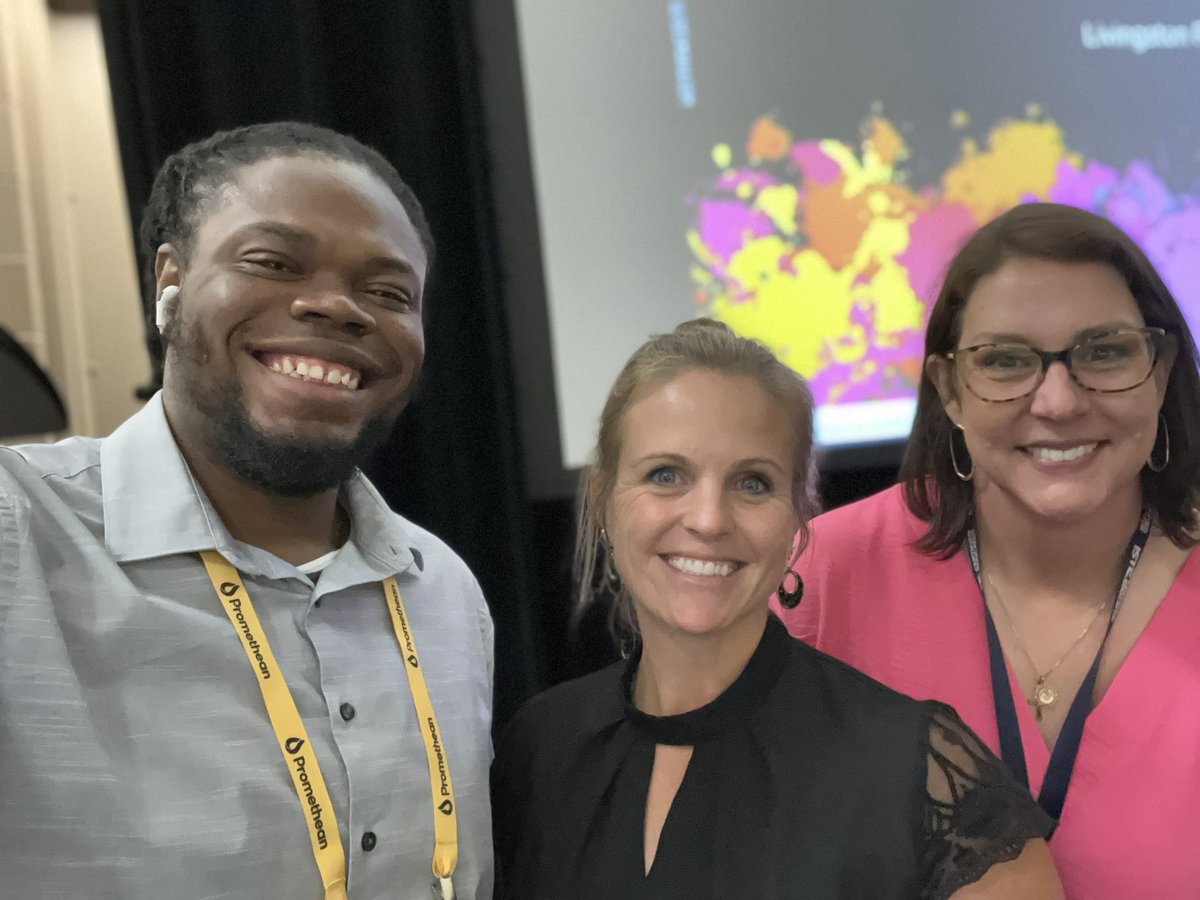 youngtechexec's tweet photo. I enjoyed the Professional Development on the Go session with @LavergneNikki and @TallTechyTeach!
#ISTELive #ISTELive2022 #ISTELive22 https://t.co/0KBpDs7qgJ