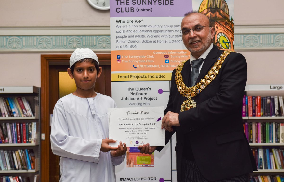 sunnyside_club's tweet photo. A rising star of the #Nasheed Choir of @SunningHillPrim who enjoyed the limelight at #MACFESTBOLTON Being presented with a Certificate from the Mayor of Bolton.
@MACFESTUK 
We hope to have a full Choir next time. Plus a very popular and busy #Calligraphy stall. https://t.co/lBd5BWLCJ4