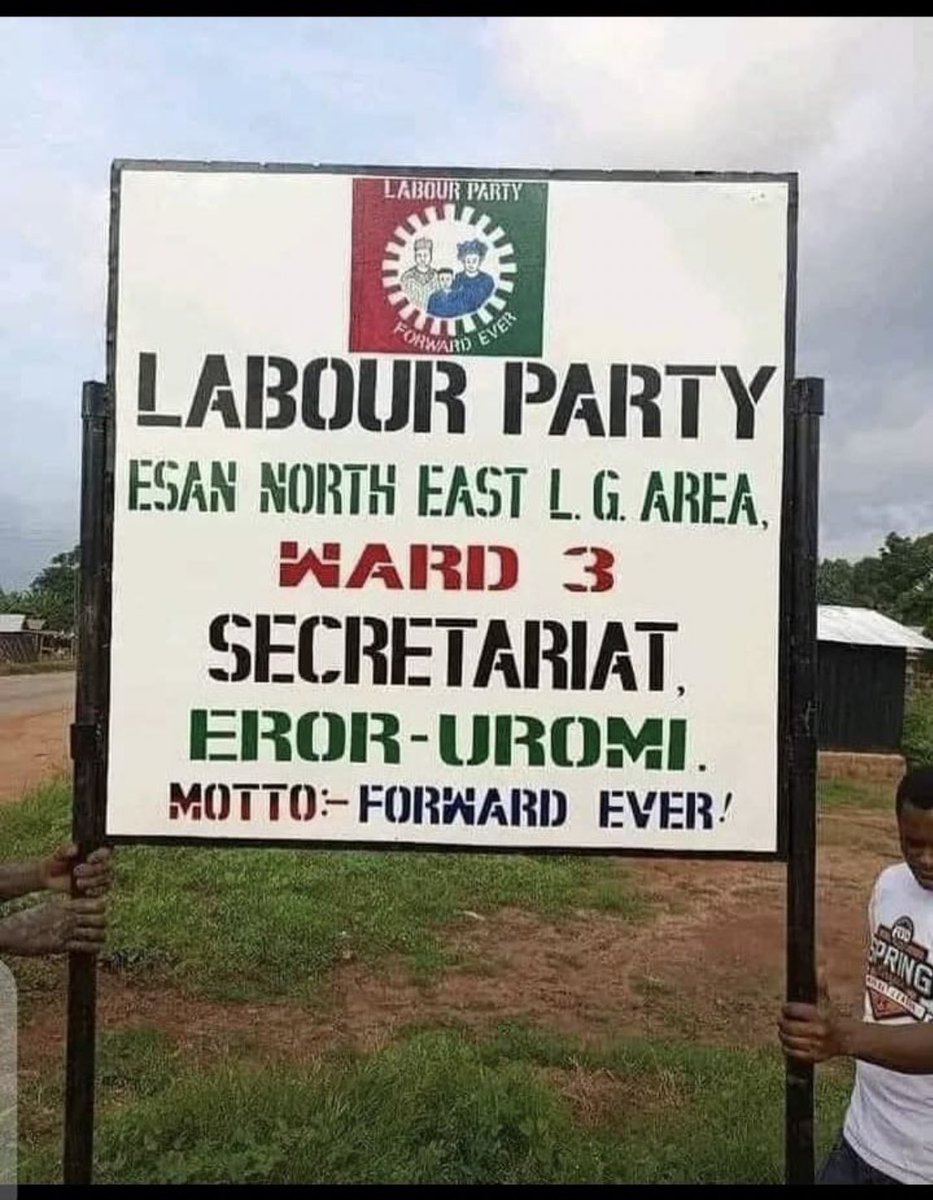 Ewerewizy's tweet photo. Reporting from EDO state,,,,,,,Esan North East LGvt. Na Wetyn we de do since morning be dz….fresh to the core #seeStructure. https://t.co/fIVnVQsqmj