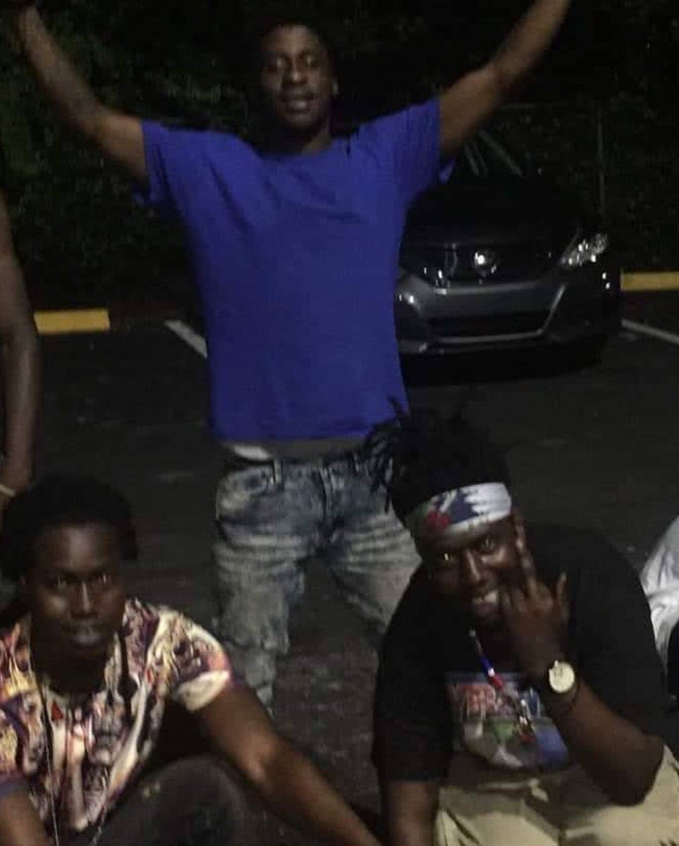 RemyBem's tweet photo. HZD 2 MY DAY 1 BROTHER FROM ANOTHER MOTHER/CUZO/NIGGA Ti Poochie ππΎππ―
#A1 #DAY1 #441EG #YRZMB #TIED #1K #CANCER_NATION_BABY βοΈ #CANCER_SZN βοΈ #ZOELIFE ππΉ #GLEE https://t.co/iv3zRu2G5X