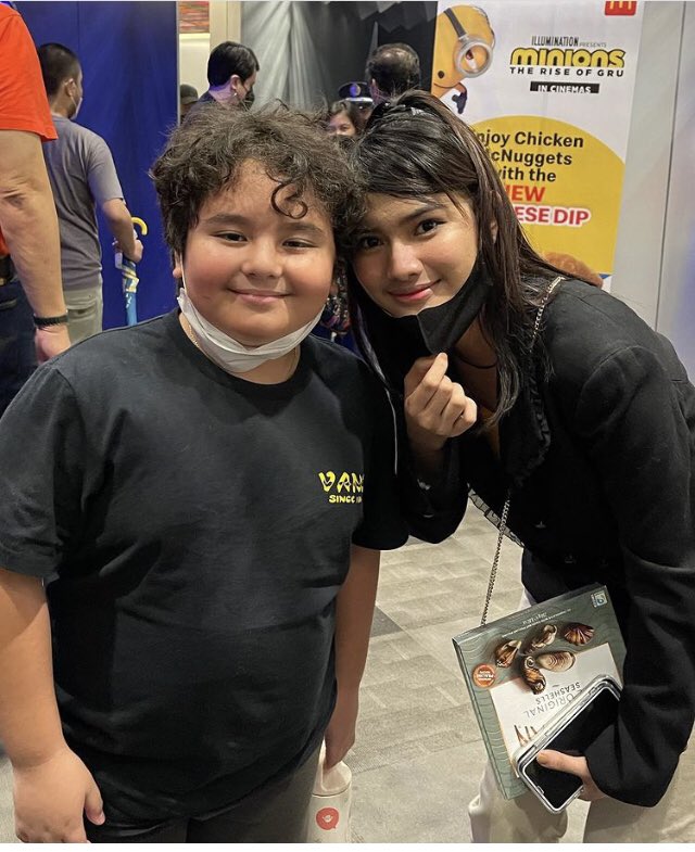 lvlymxn's tweet photo. Ig post of @/limadamjordan with Max last night🤍

Ang cute ni jordan💕

#MaxineTrinidad https://t.co/z9HEIfQiRr