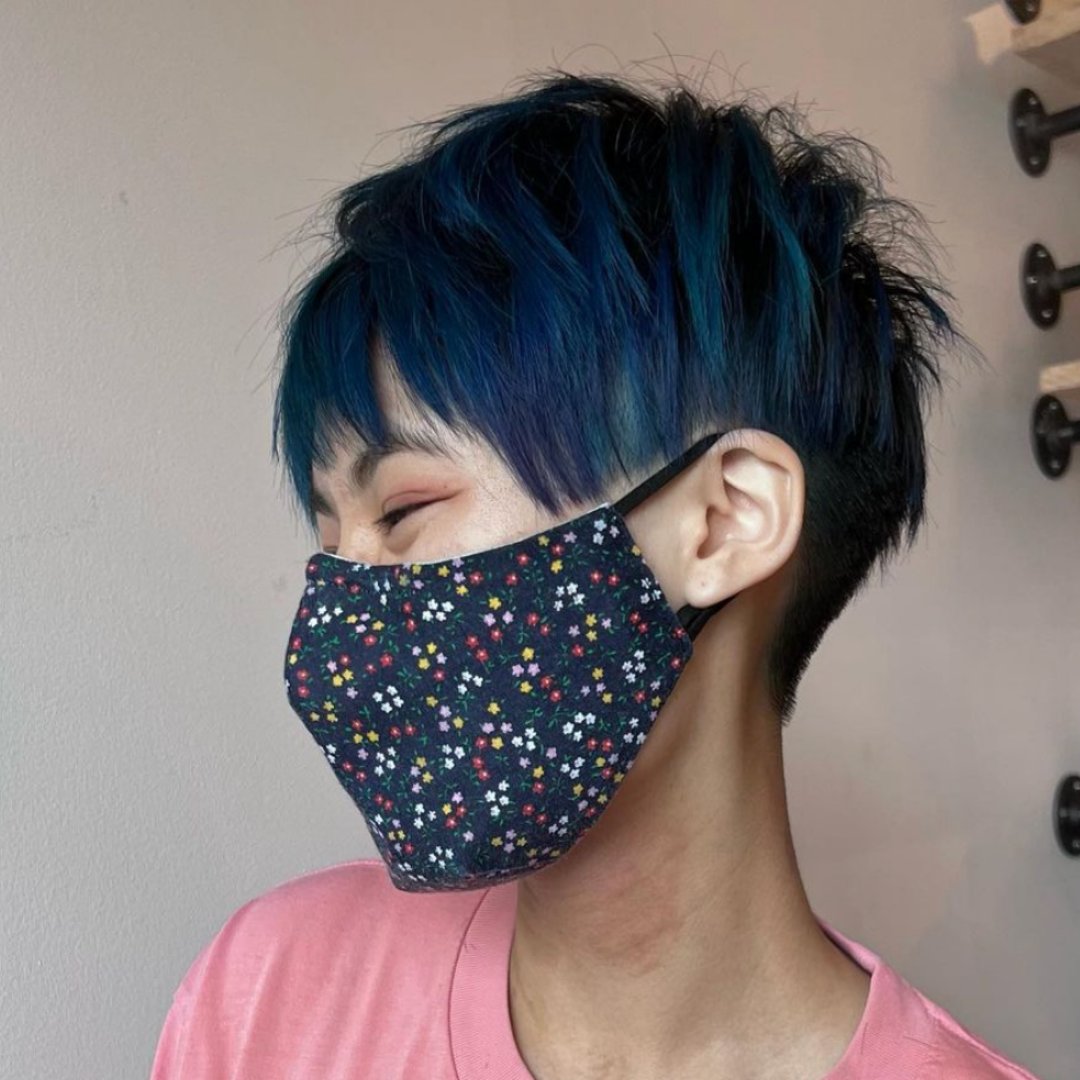 artelsalon's tweet photo. Striking cut &amp; colour combo by the endlessly creative @makimakhair!! 💙

#vancouverhair #vancouverstylist #vancouversalon #vancouversalon #salonmagazine #canadiansalon #bluehair #pixie #pixiecut #ombre #hairstyle #hair #behindthechair #modernsalon #yvr #yvrhair https://t.co/sjcN6lQKAf