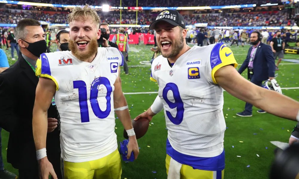 BeerlyFootball's tweet photo. This duo will have __ TDs next season 🤔 https://t.co/wJanJpCRL1