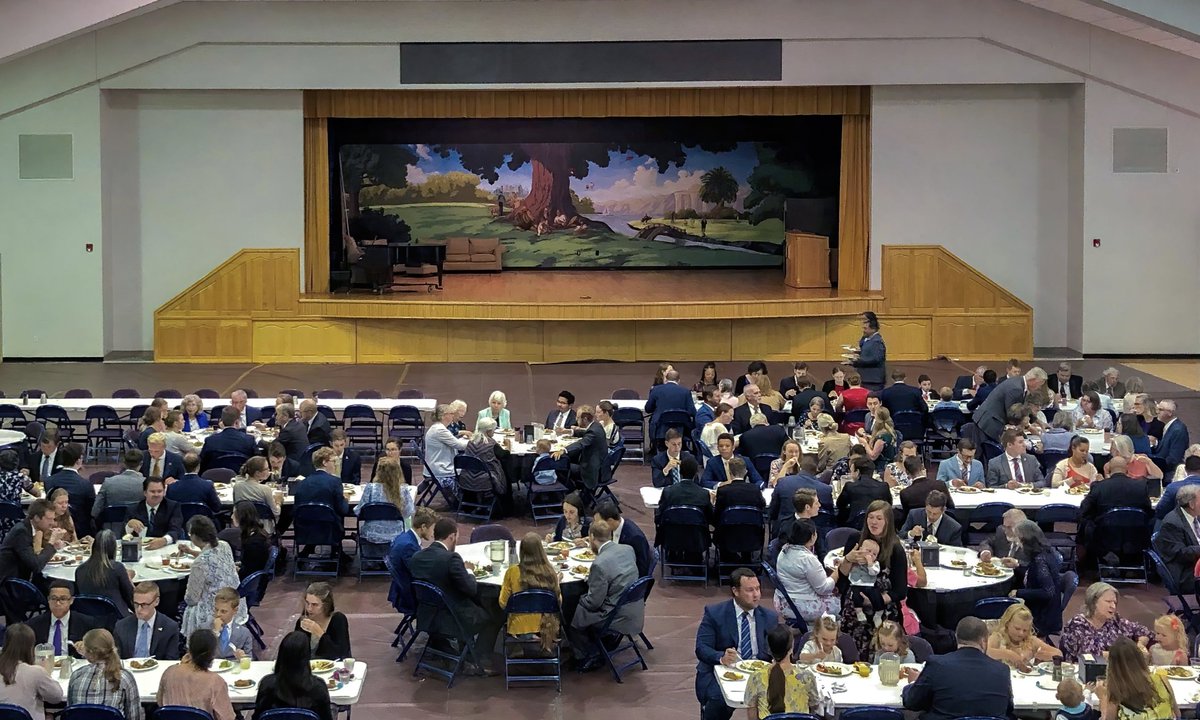 PCG_News's tweet image. A fun look at the new John Amos Field House stage mural. (Photo: Stephen Coats)