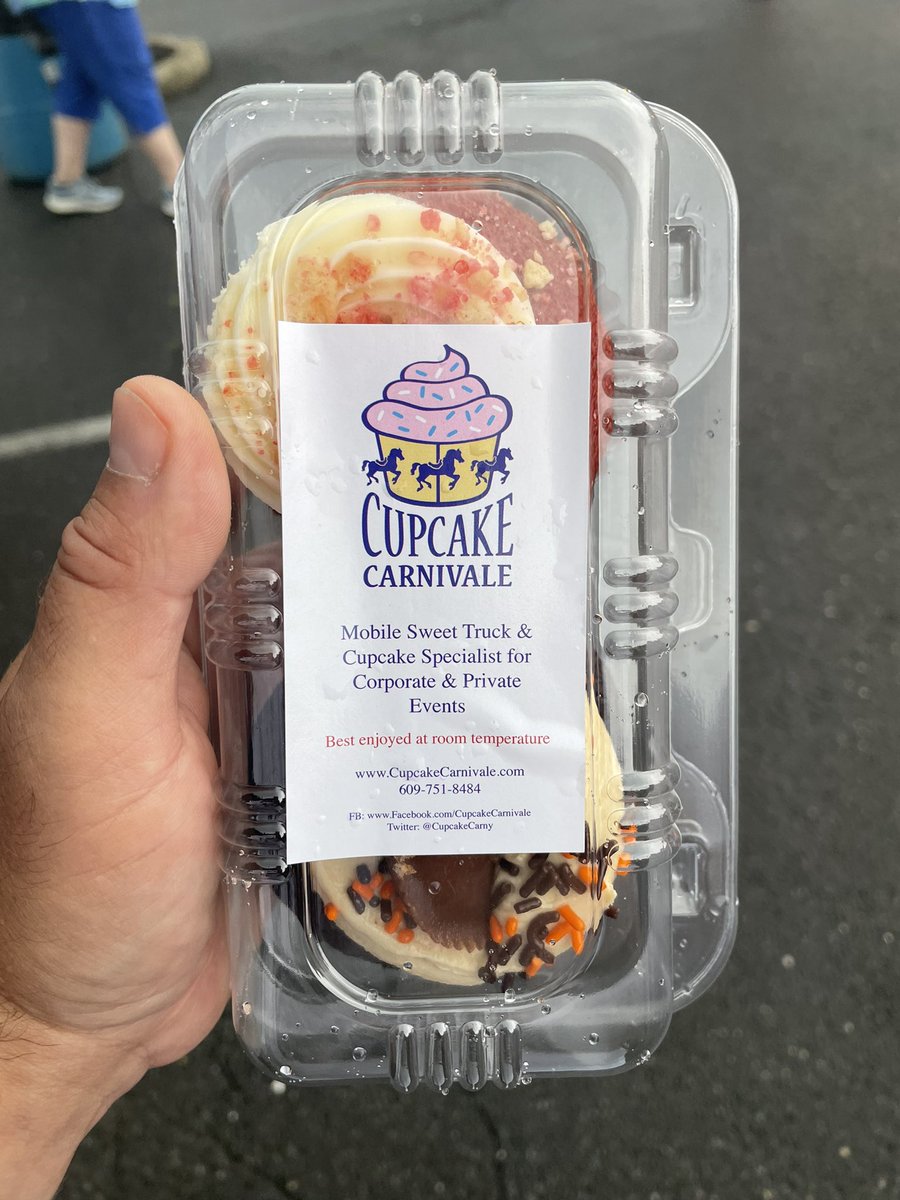 <a href="/PhillyGrub/">@phillygrub.bsky.social</a> <a href="/CupcakeCarny/">Cupcake Carnivale</a> <a href="/j_cohl/">John F⚡n Cohl</a> Got ours 😁