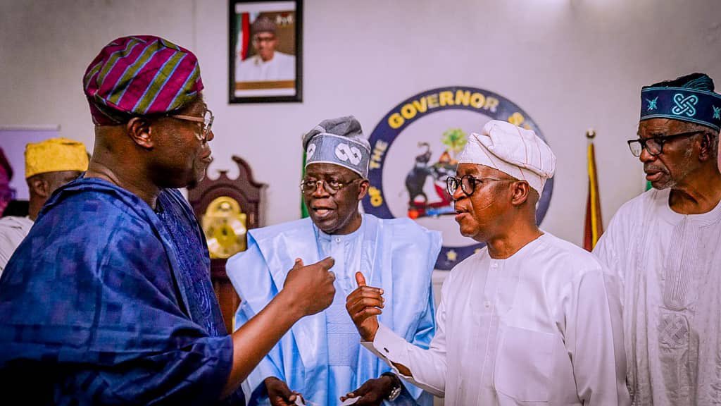 AsiwajuSupport's tweet photo. You can keep on wilding on the irrelevance while we keep at mobilizing, consulting and forming more alliance that will lead us to ASO ROCK in 2023. Our certification is confirmed and beyond that we have shown our intellectual capacity in Lagos and our next stop is Nigeria 🇳🇬. ♾ https://t.co/fJhQ2cXwB9