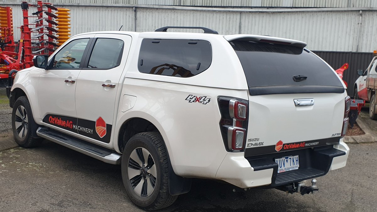 OzAG_Machinery's tweet photo. Shout out to Dan from @OTooleSigns for the great job he did kitting out the new work Utes. Keep an eye out for these around town and off the beaten track!
#werefarmerstoo #ozvalue #workutes #newlook #otoolesigns #lookingfresh #workfleet #dmax #4x4 #oftm #opts https://t.co/0XKGqyFZwM