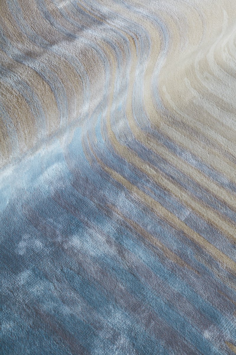 The Passage collection Summer rug - alleviate the motion of outside seasonal change and bring the allure of summer by the water into your home with this gradient-rich piece. ⁠Explore online. tsarcarpets.com/portfolio-item…