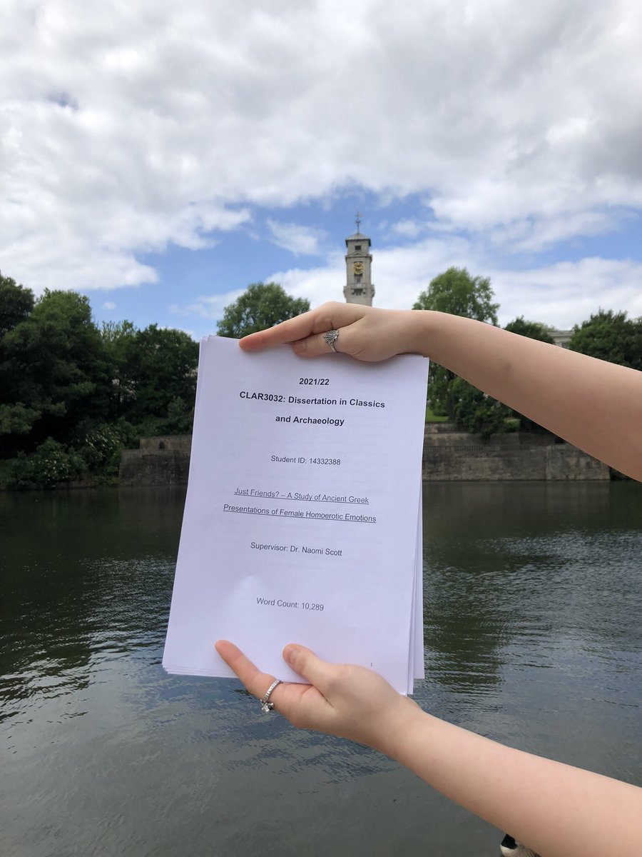 _klauds's tweet photo. now that the grade is official - i got a first on my diss about female homoerotic emotions in ancient greece DURING PRIDE MONTH🏳️‍🌈🥺 https://t.co/w9dlvwMtE7