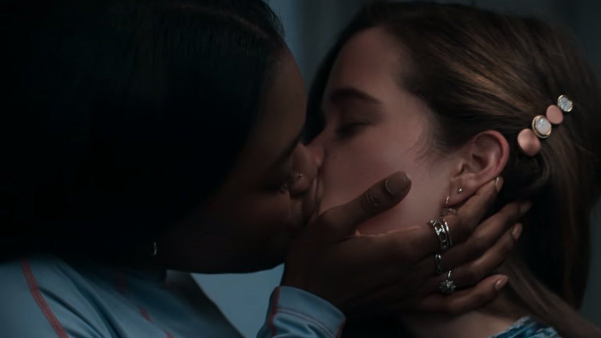 JaqueScream's tweet photo. Queria! 🥵 #FirsKill https://t.co/6bi1HnMM3Z