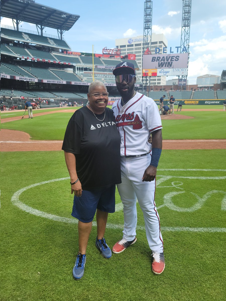 Atlantafalconsfan24 tweet media