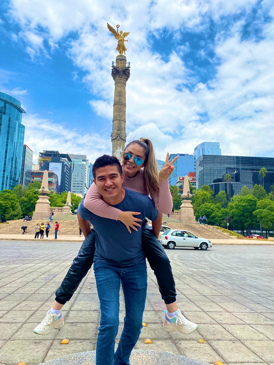 Cuándo veas un hombre bueno trata de imitarlo y cuando lo veas malo examínate tú mismo.  Elige correctamente tu compañero de vida.