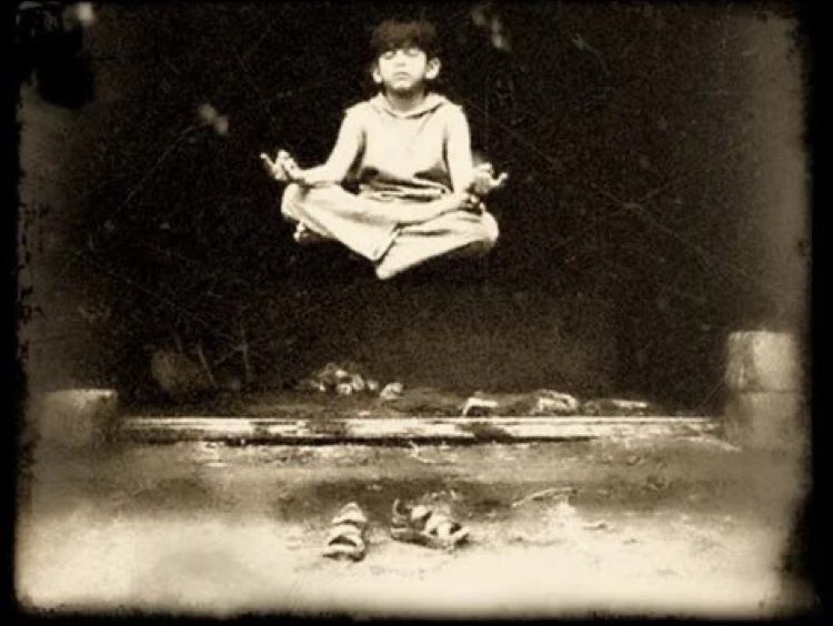 yajnshri's tweet photo. What is Laghima Siddhi? Or 

absence of weight!

Laghima Siddhi is said to be developed through certain techniques of Yoga, meditation especially Samyama meditation, combining Dharana, Dhyana, and Samadhi, focused on the Vishuddha Chakra and on certain other elemental. https://t.co/OxV6RnPU8z